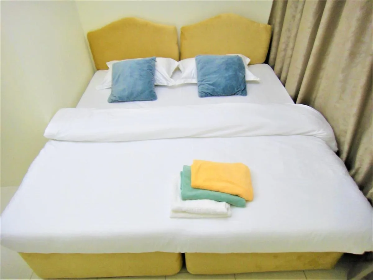 Abu Hail Star Residence - Home Stay دبي